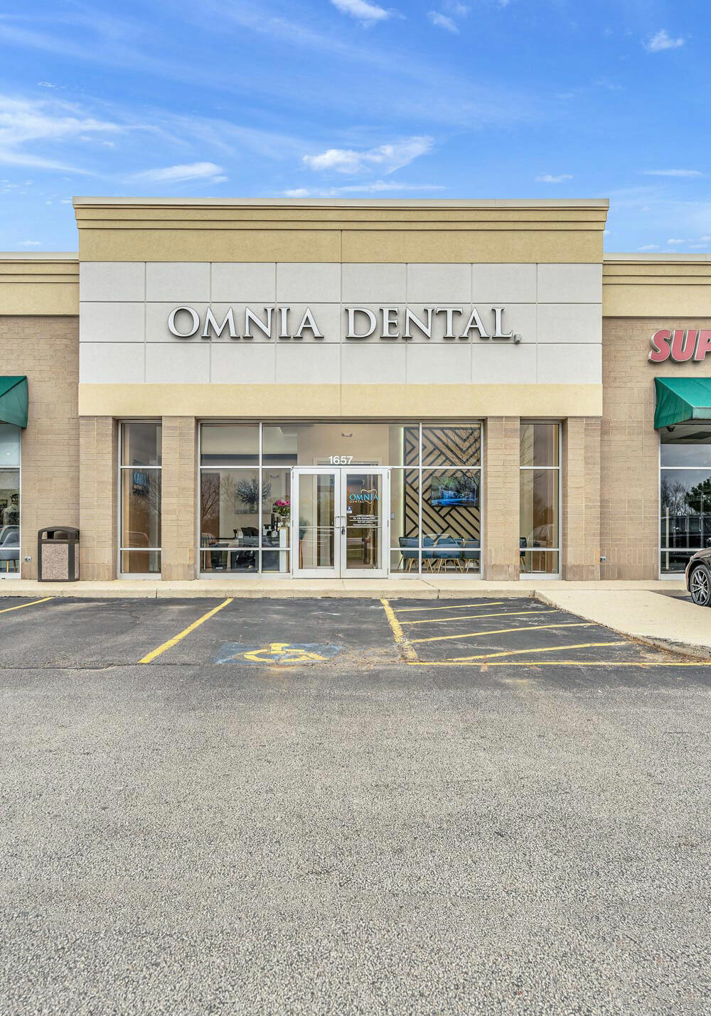 Omnia Dental in Buffalo Grove, IL - Front Building Photo